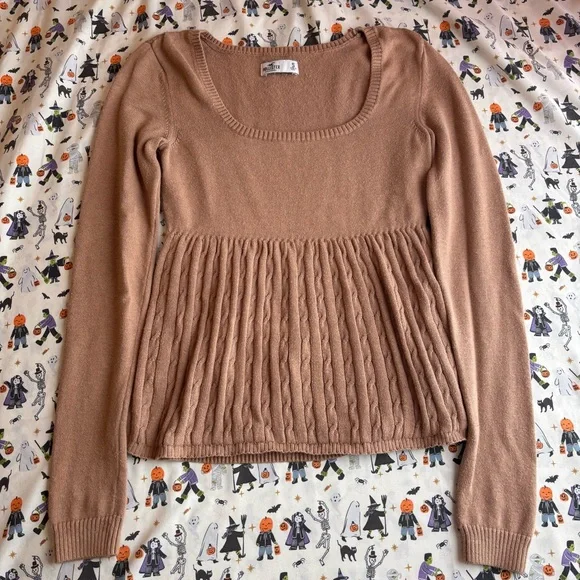 Hollister Babydoll Sweater Size Small Y2K - Picture 6 of 6